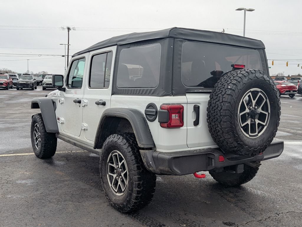 Used 2025 Jeep Wrangler Unlimited Rubicon image 5