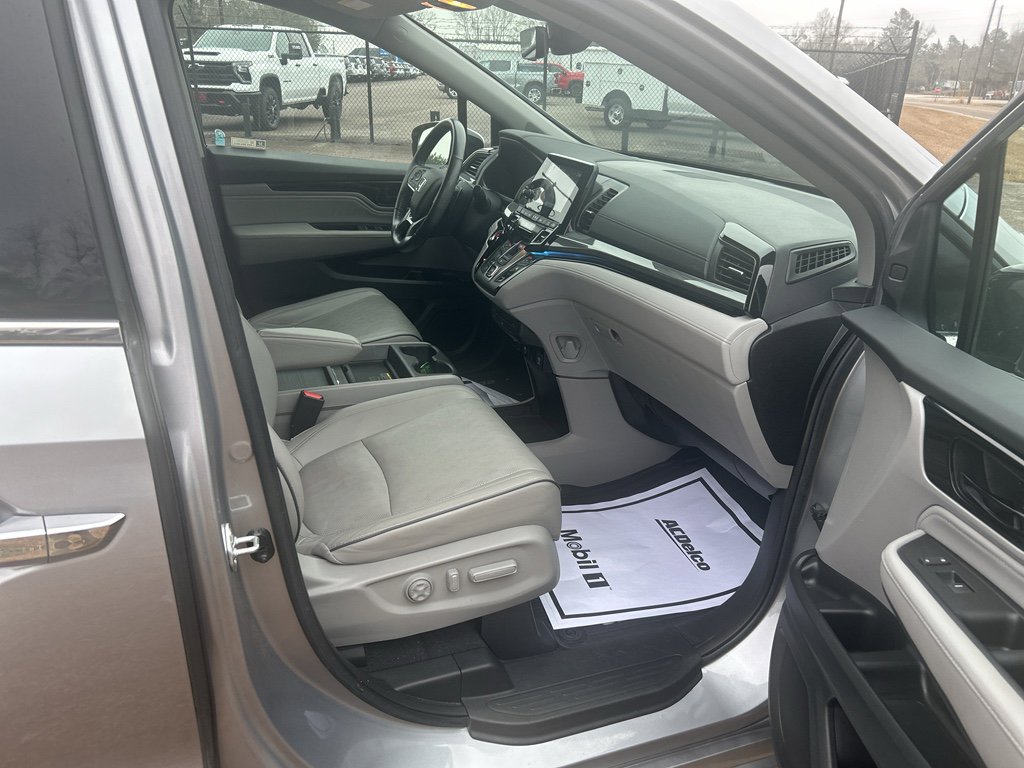 Used 2022 Honda Odyssey Elite image 18