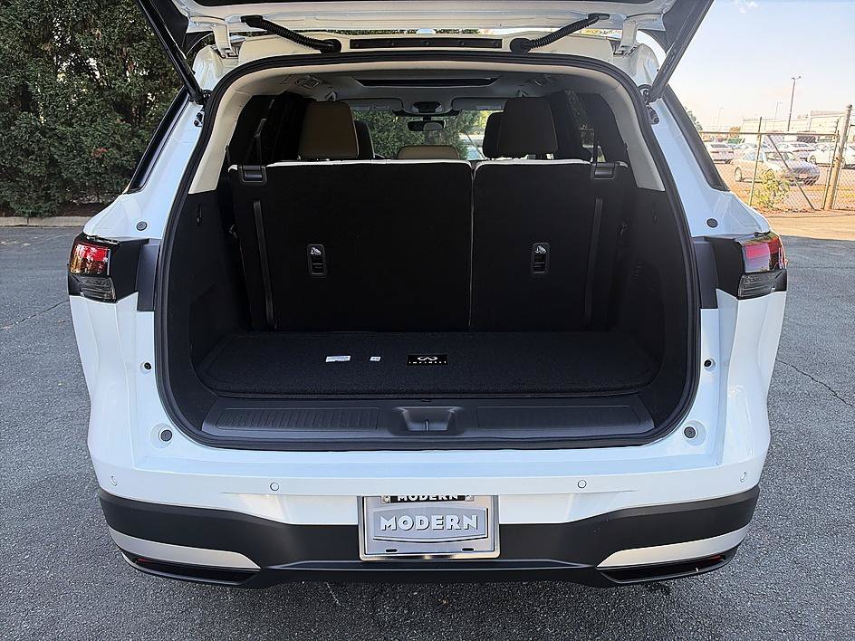 New 2027 INFINITI QX60 Luxe AWD/4WD image 23