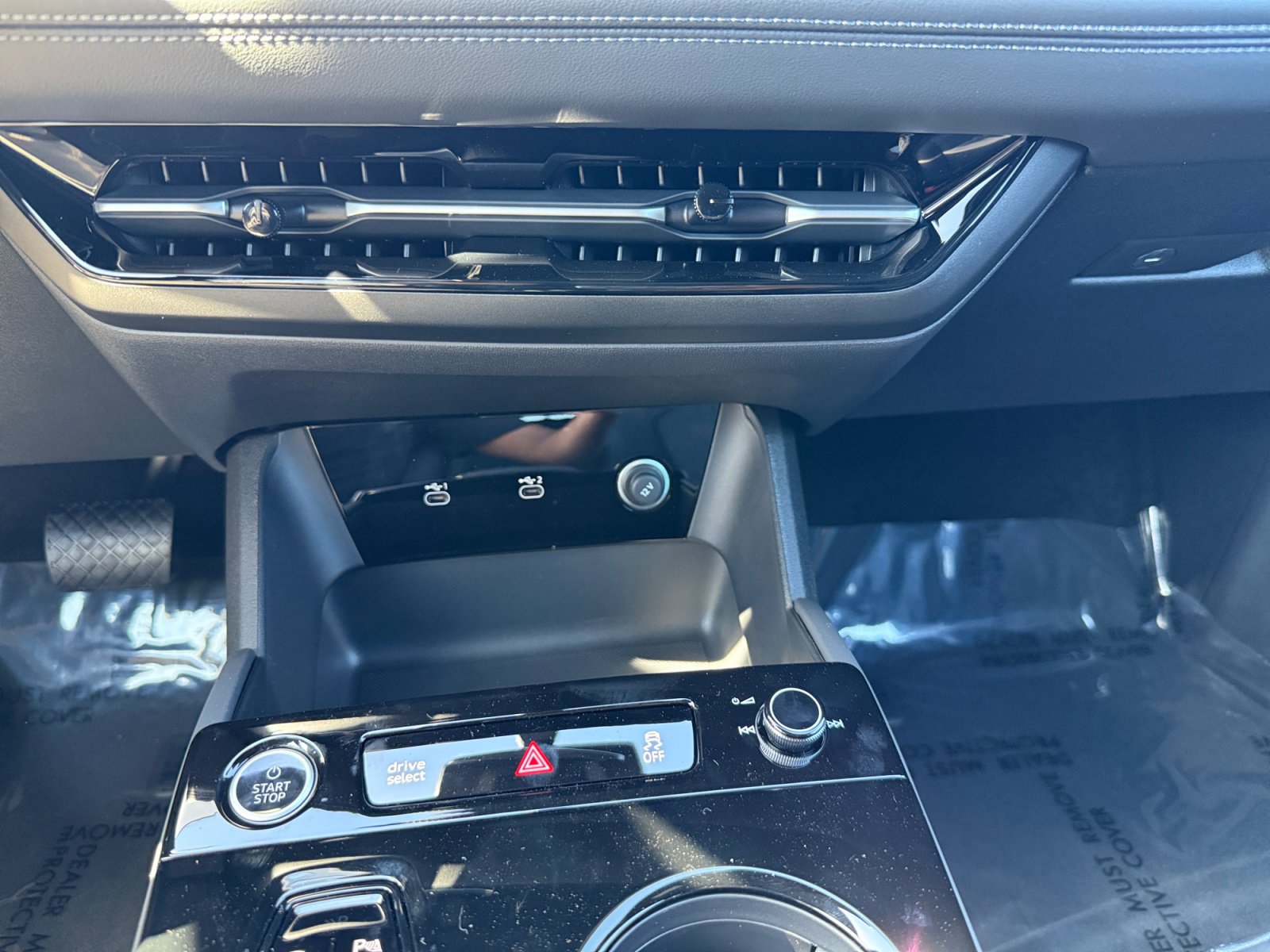 New 2027 Audi Q6 e-tron Premium Plus AWD/4WD image 13