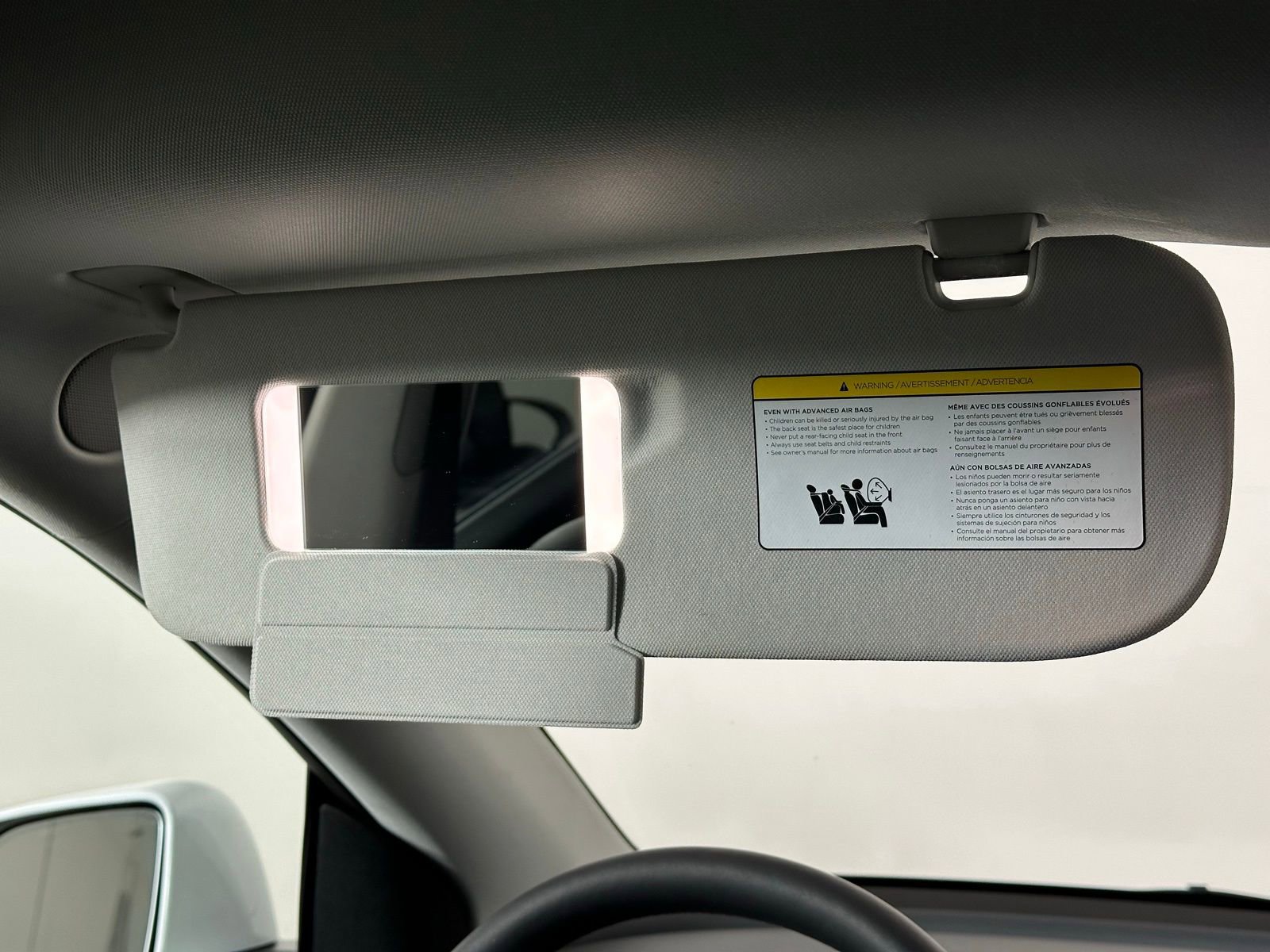 Used 2023 Tesla Model Y Long Range image 37