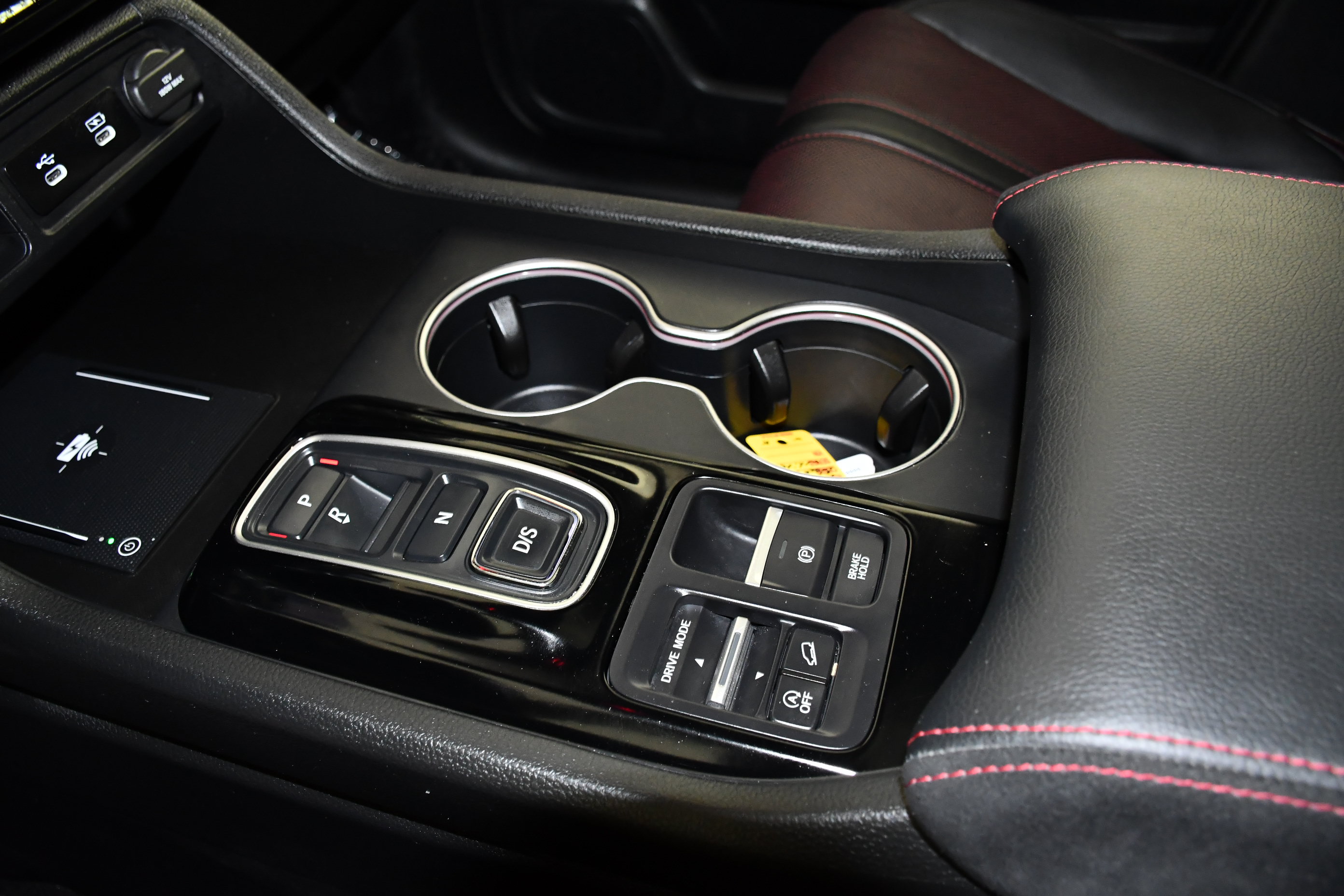 Certified 2026 Honda Pilot Black Edition image 32