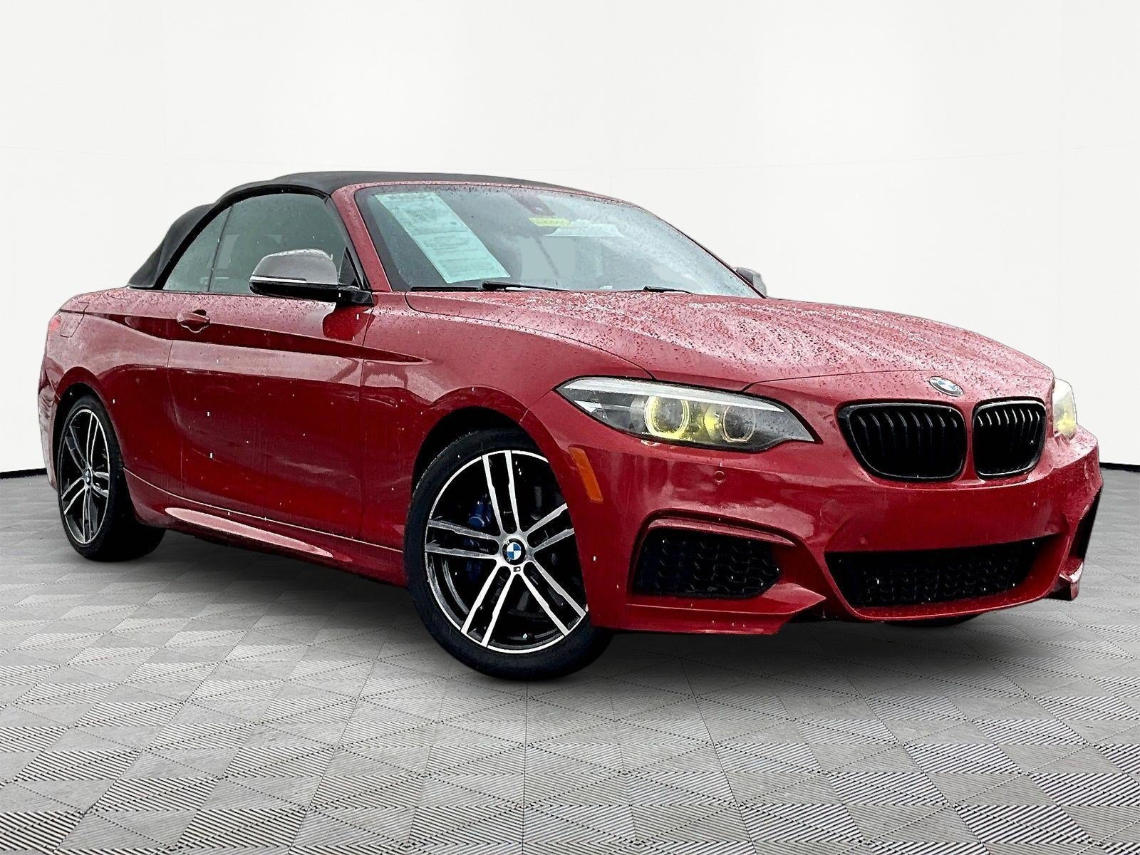 Used 2018 BMW M240i Convertible RWD image 3