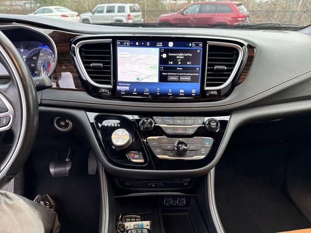 Used 2021 Chrysler Pacifica Pinnacle image 24