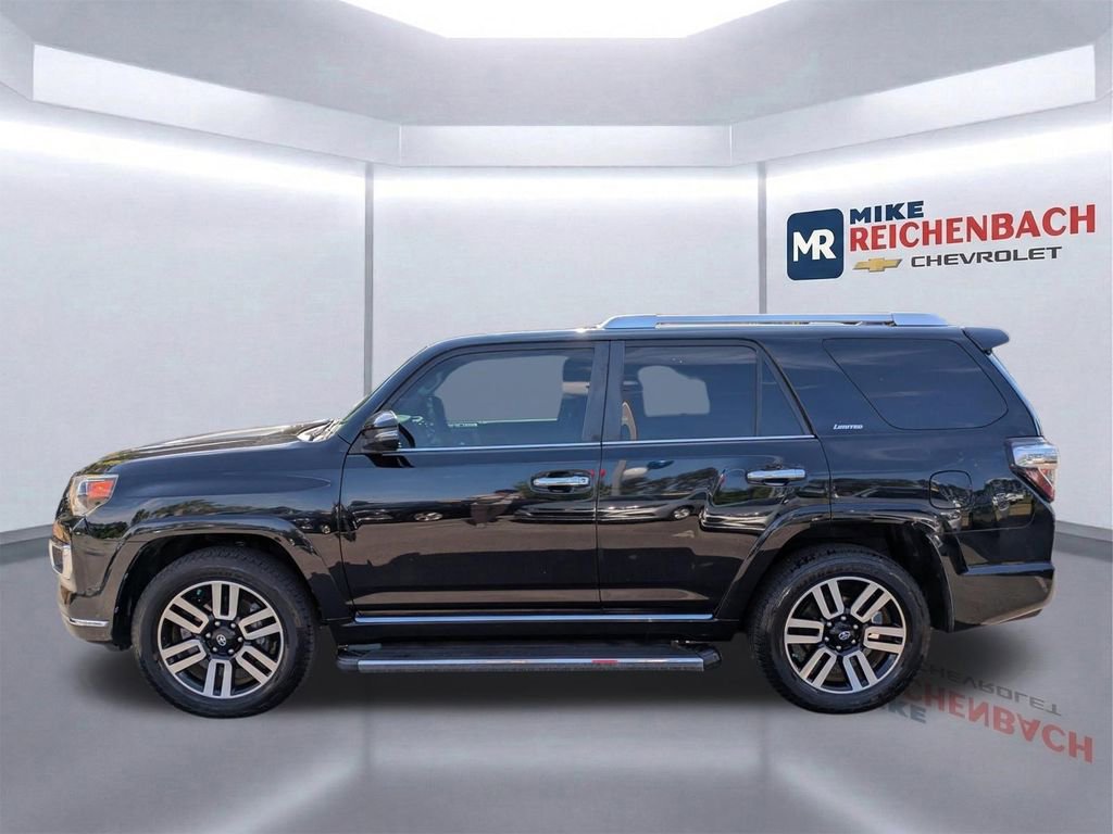 Used 2018 Toyota 4Runner Limited AWD/4WD image 7