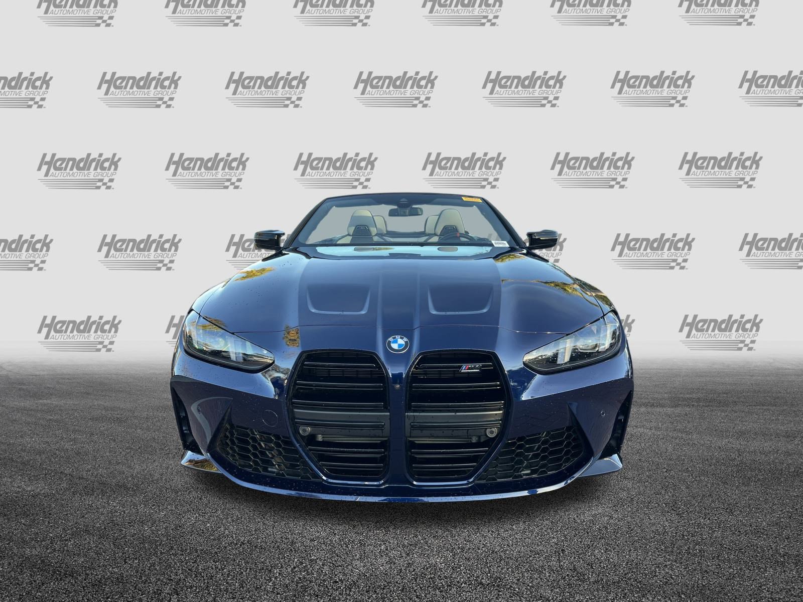 Used 2025 BMW M4 xDrive Competition w/ Executive Package image 3