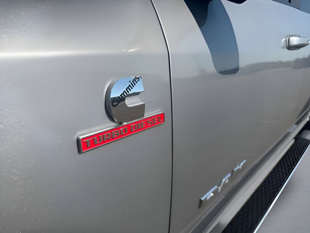 Used 2024 RAM 3500 Laramie w/ Towing Technology Group AWD/4WD image 39