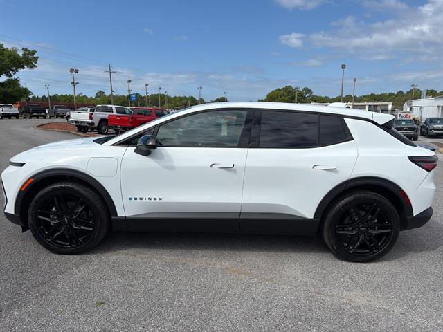 New 2026 Chevrolet Equinox EV LT w/ LPO, Blackout Package image 3