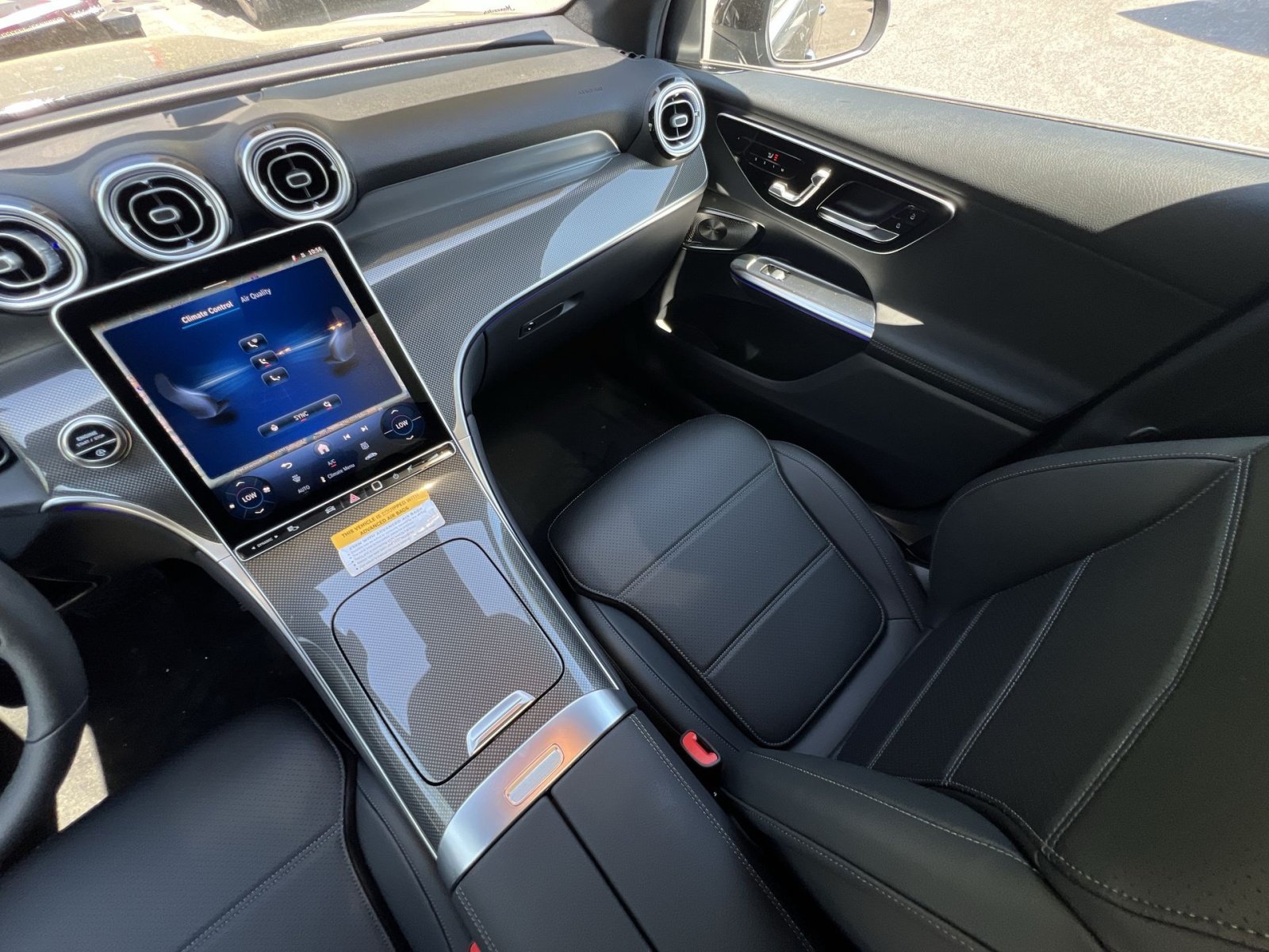 New 2026 Mercedes-Benz GLC 300 4MATIC image 14