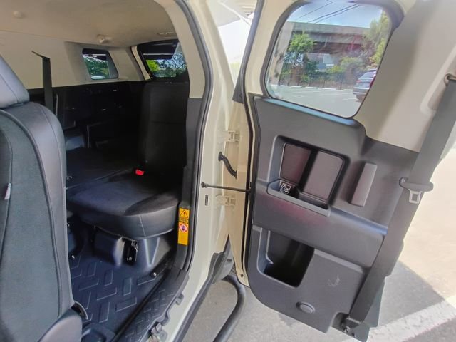 Used 2013 Toyota FJ Cruiser 4WD w/ Convenience Pkg image 56