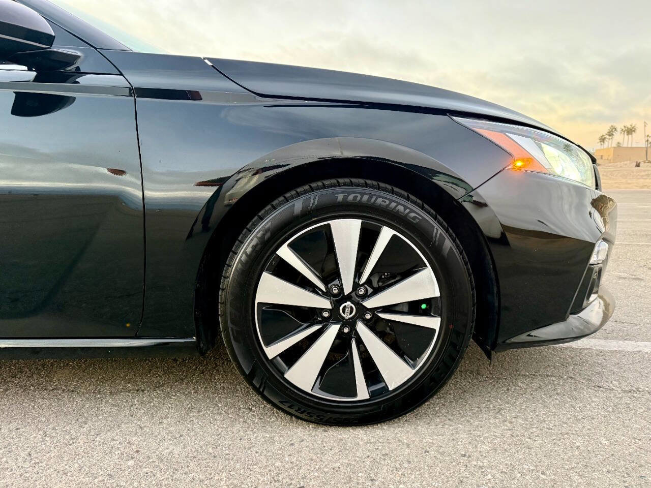 Used 2019 Nissan Altima 2.5 SV image 7