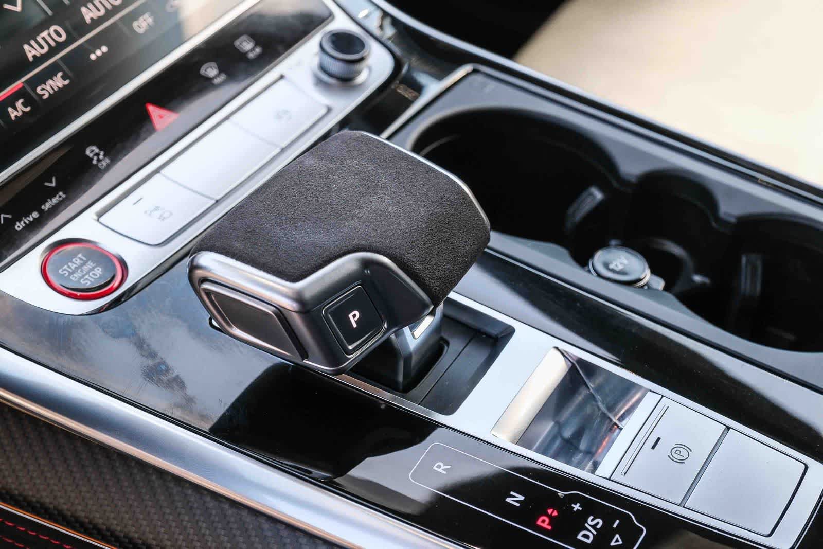 Used 2022 Audi RS Q8 w/ Carbon Optic Package AWD/4WD image 20