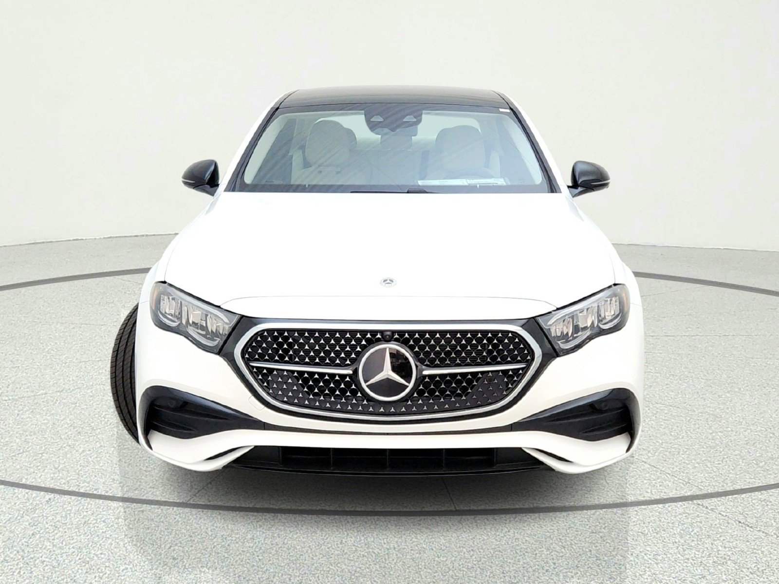 New 2026 Mercedes-Benz E 350 4MATIC Sedan image 3