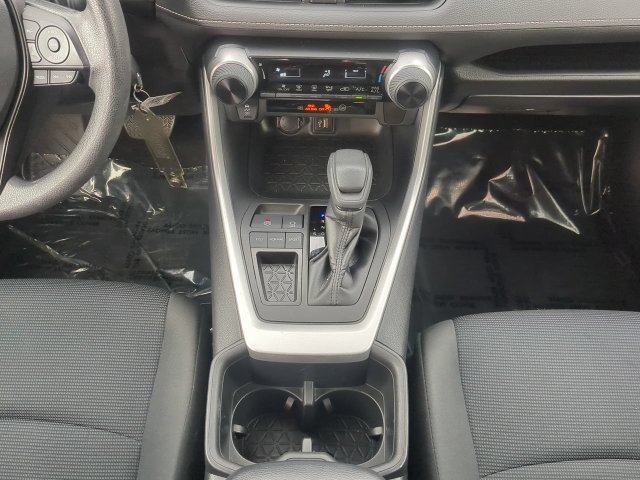 Certified 2023 Toyota RAV4 LE FWD image 20