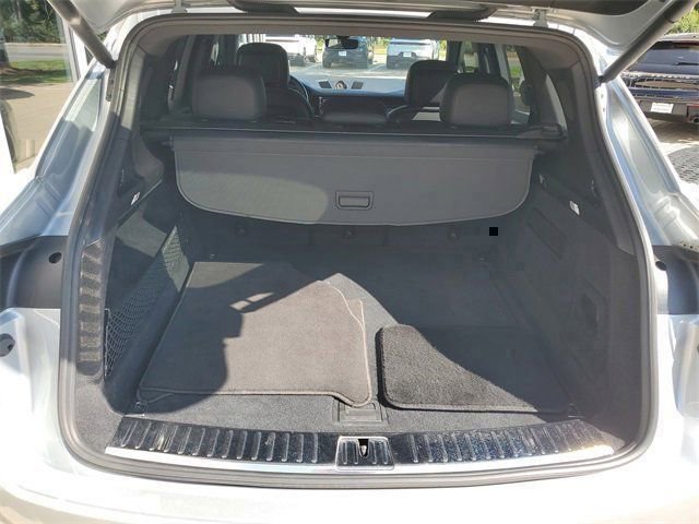 Used 2021 Porsche Cayenne AWD/4WD image 40