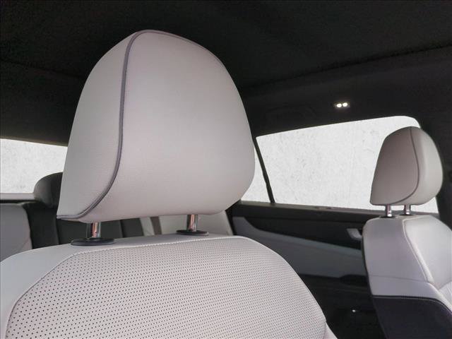 Used 2024 Volkswagen Atlas Cross Sport SEL Premium R-Line AWD/4WD image 16