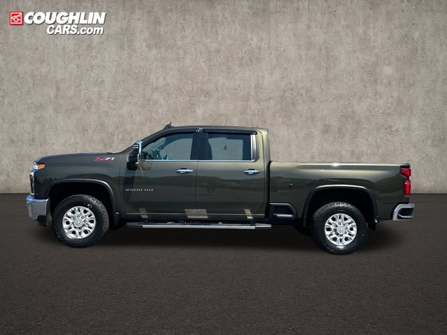Used 2022 Chevrolet Silverado 2500 LTZ w/ LTZ Plus Package AWD/4WD image 4