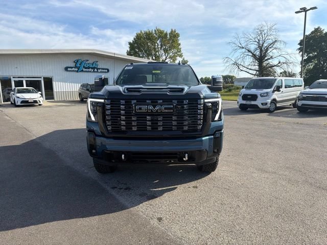New 2026 GMC Sierra 2500 Denali Ultimate AWD/4WD image 3