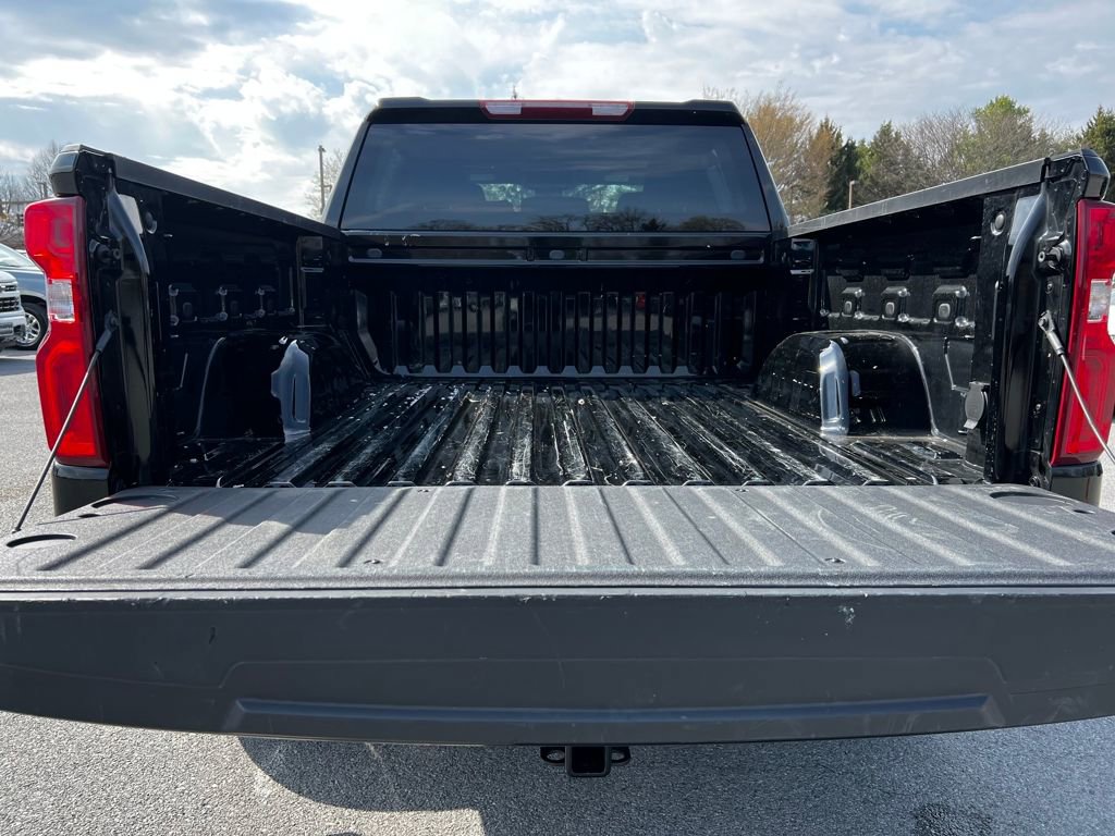 Used 2026 Chevrolet Silverado 1500 RST AWD/4WD image 18