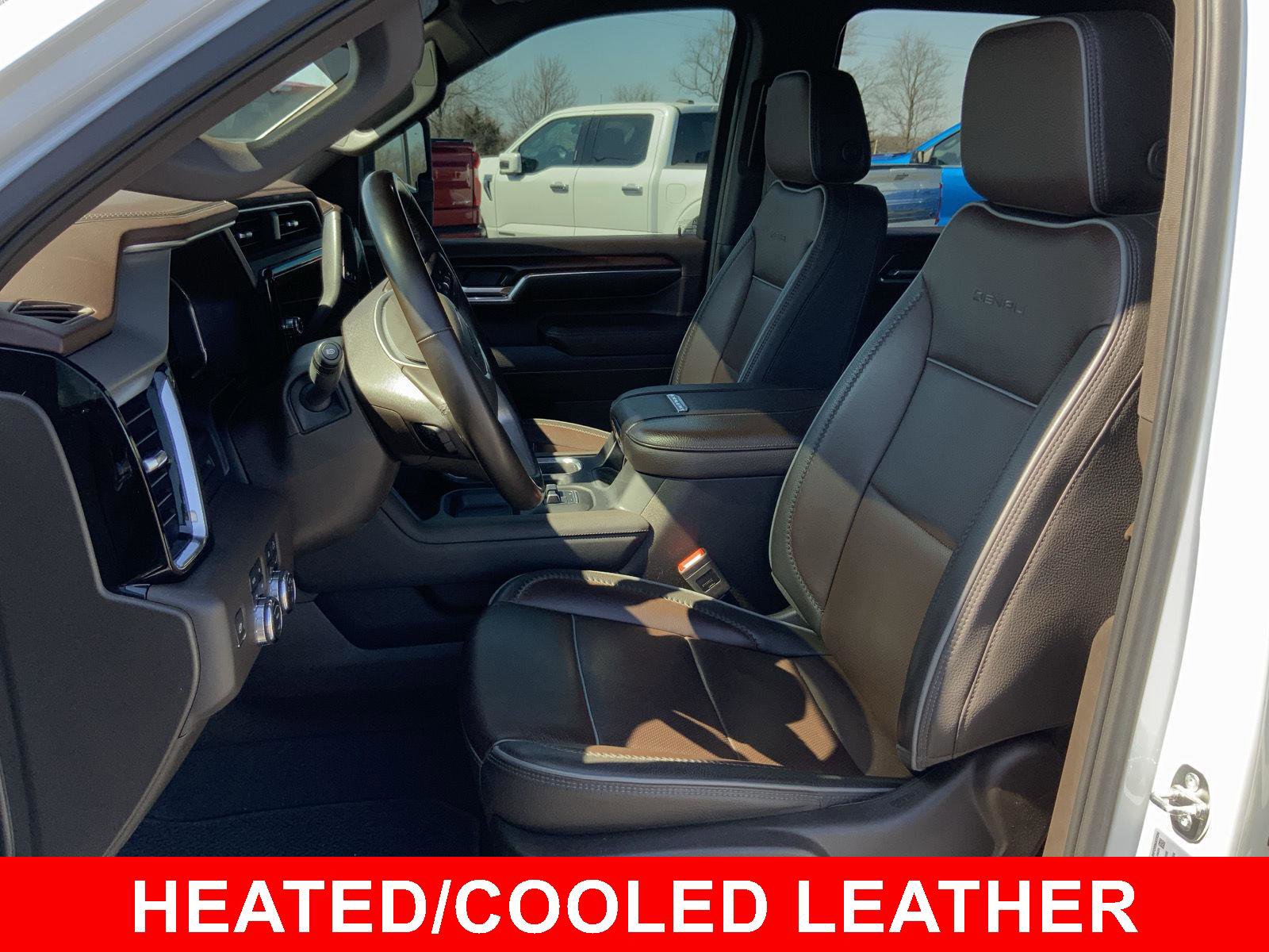 Used 2024 GMC Sierra 3500 Denali AWD/4WD image 5