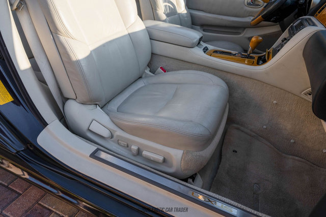 Used 2003 Lexus SC 430 Convertible image 70