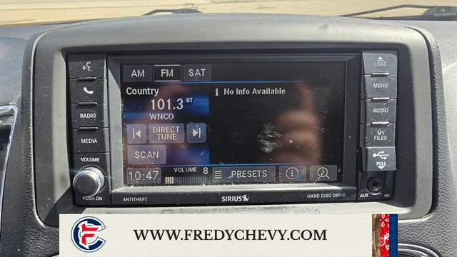 Used 2014 Chrysler Town & Country Touring-L FWD image 17