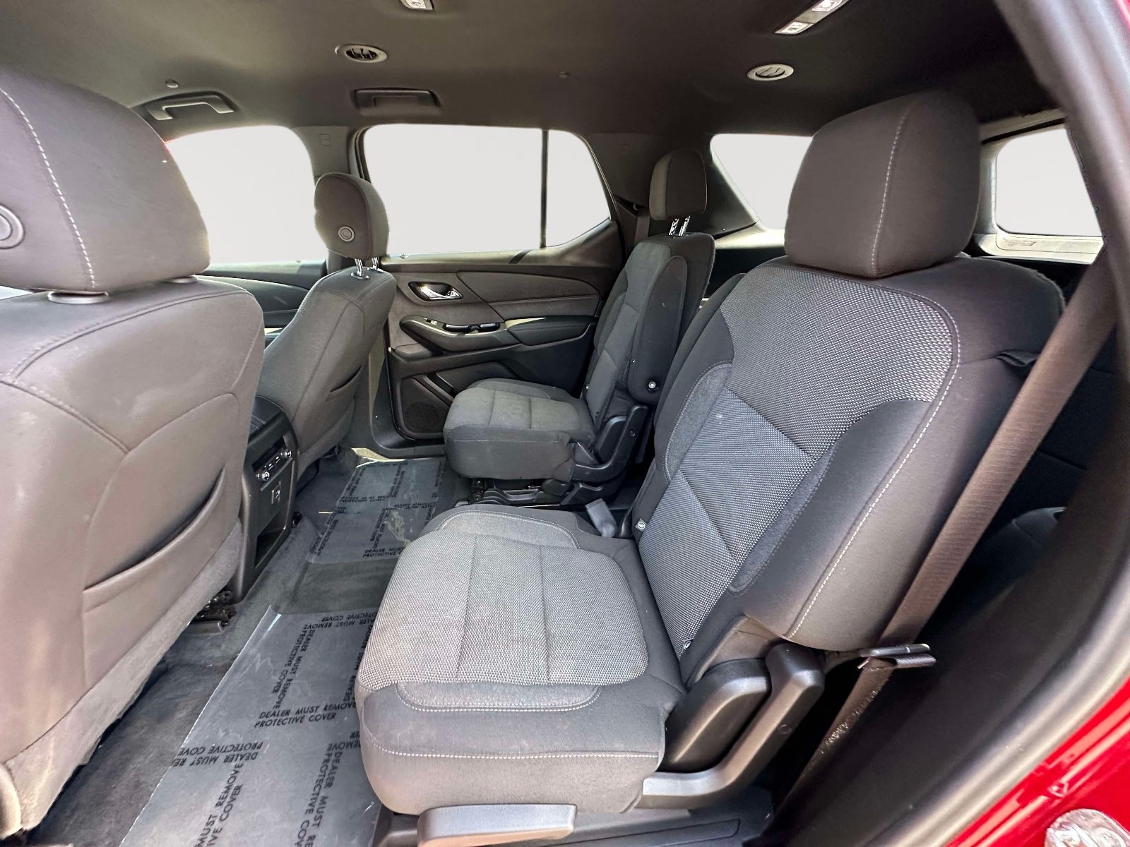 Used 2023 Chevrolet Traverse LT FWD image 31
