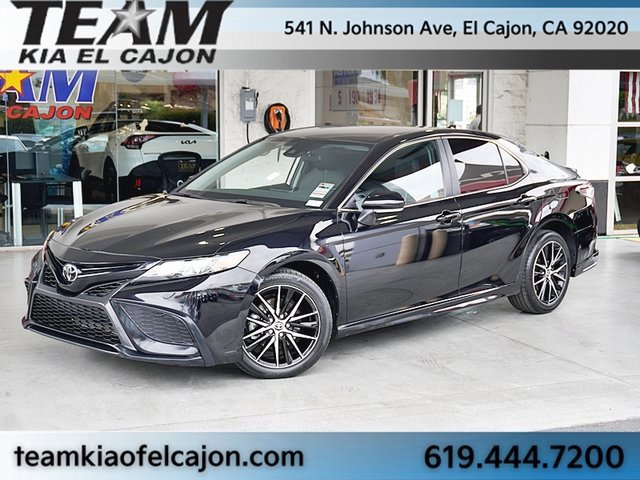 Used 2023 Toyota Camry SE