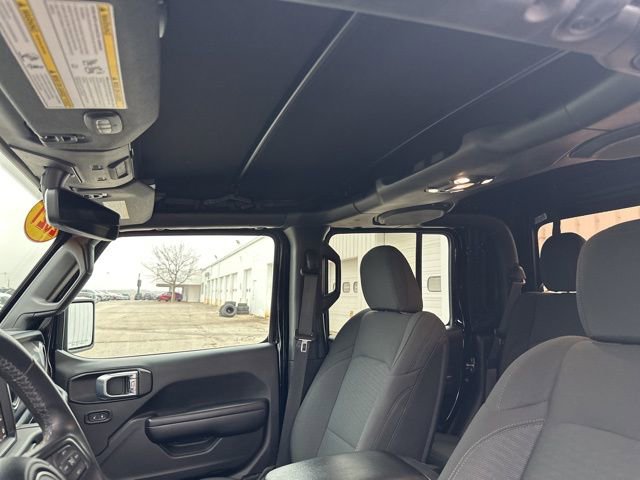 Used 2021 Jeep Gladiator Sport image 31