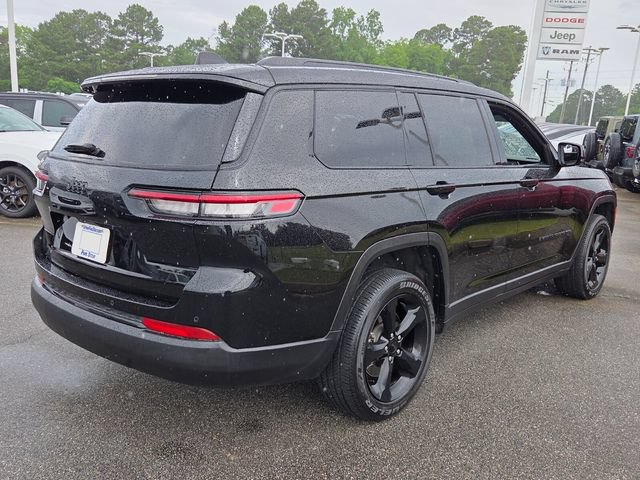 Used 2025 Jeep Grand Cherokee L Altitude RWD image 13