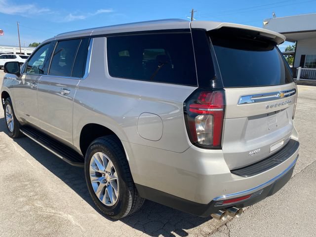 Used 2024 Chevrolet Suburban Premier AWD/4WD image 4