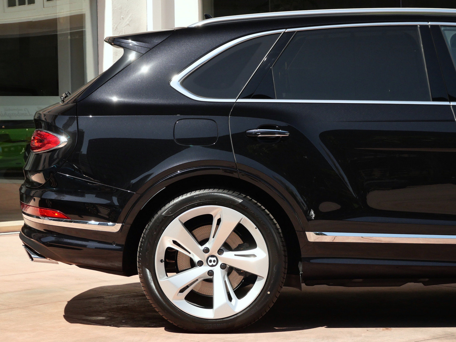 New 2026 Bentley Bentayga AWD/4WD image 9