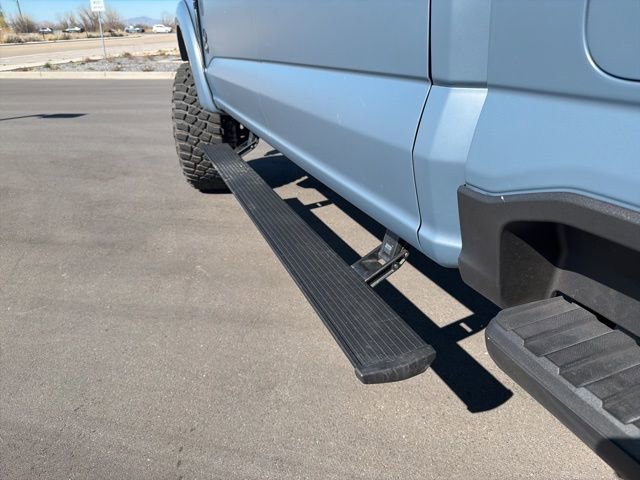 Used 2024 Ford F250 Lariat w/ Lariat Ultimate Package AWD/4WD image 17