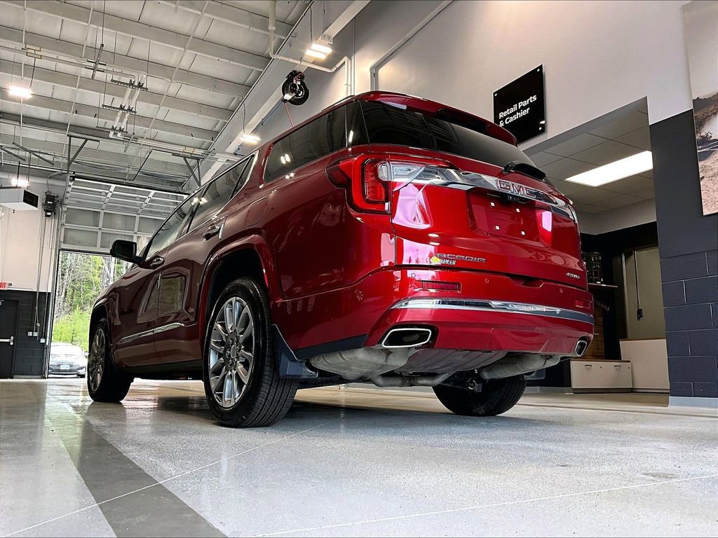 Used 2023 GMC Acadia Denali w/ Denali Ultimate Package image 6