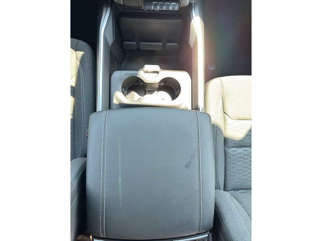 New 2026 RAM 1500 Express AWD/4WD image 21