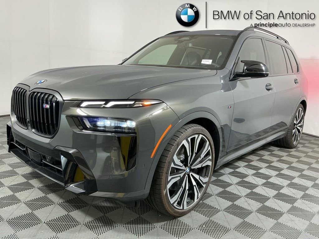 New 2026 BMW X7 M60i w/ Executive Package image 1
