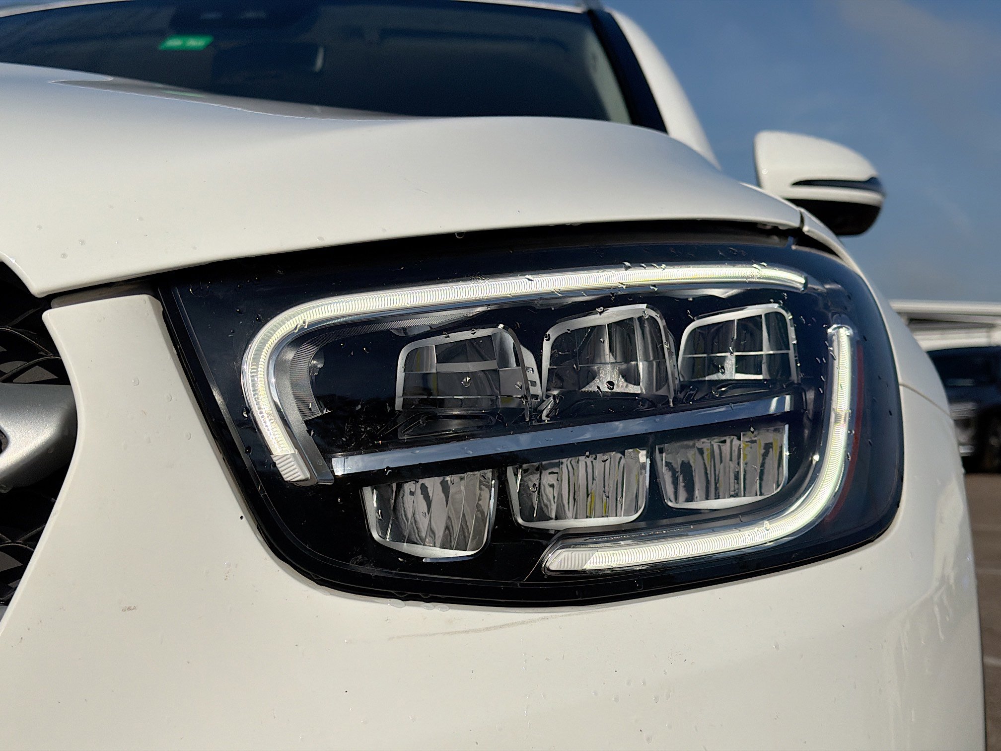 Used 2022 Mercedes-Benz GLC 300 image 9