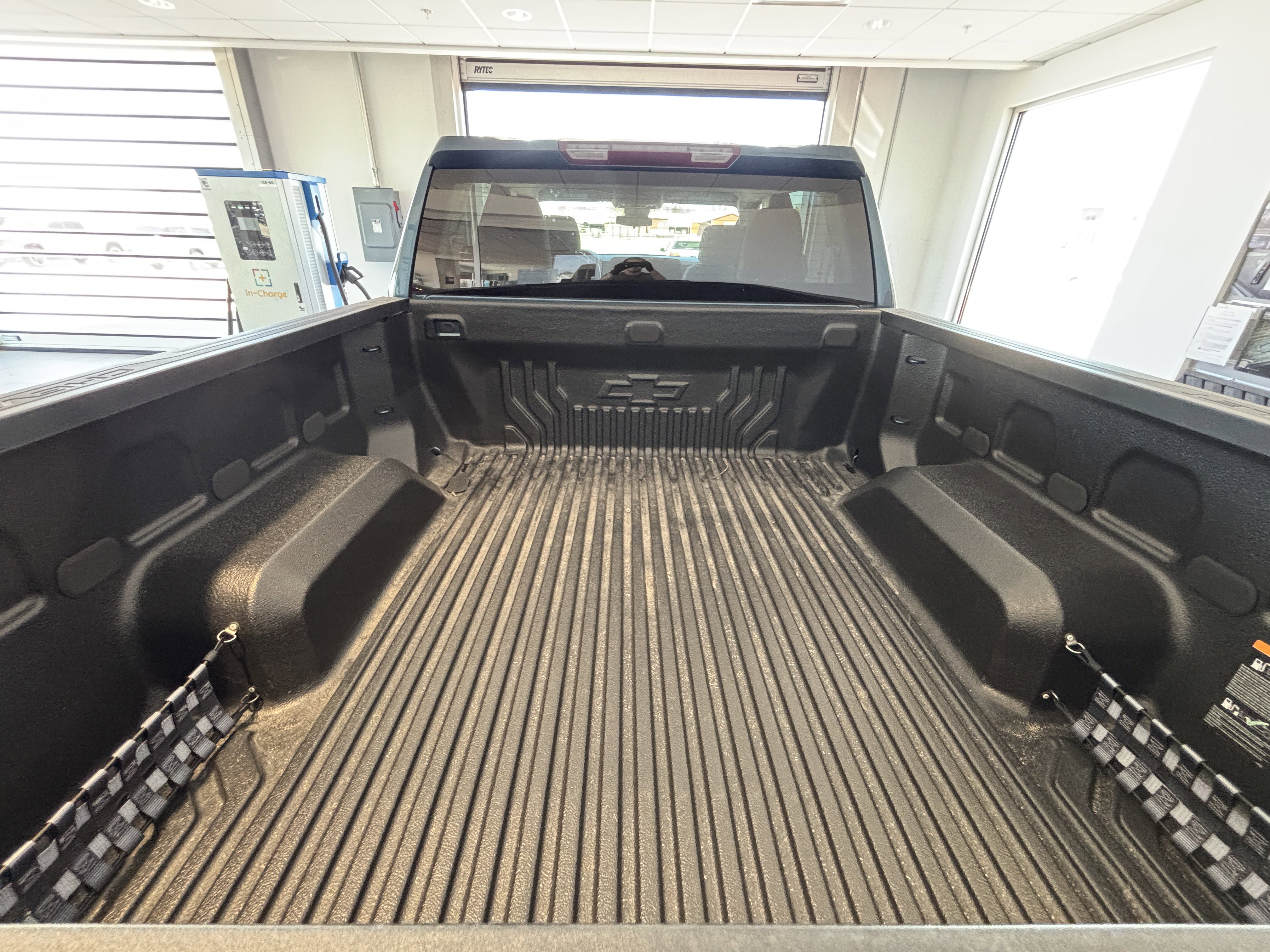 Used 2024 Chevrolet Silverado 1500 LT image 5