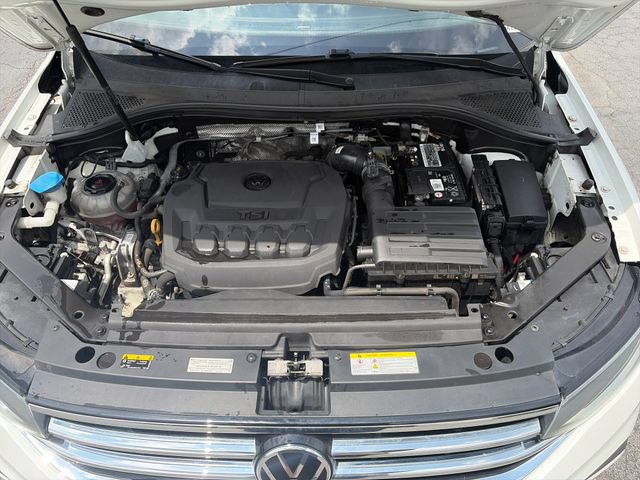 Used 2023 Volkswagen Tiguan SE AWD/4WD image 20