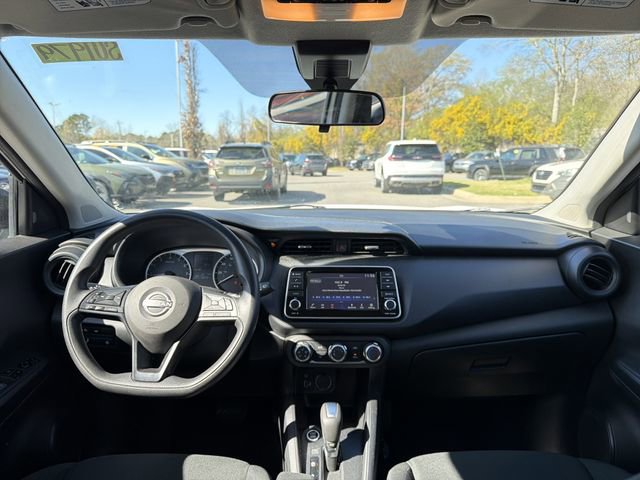 Used 2024 Nissan Kicks S image 21