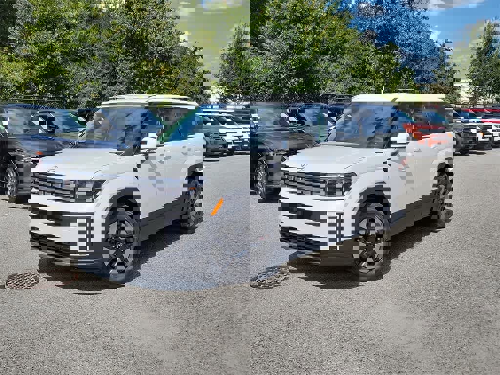 New 2026 Hyundai Santa Fe SE