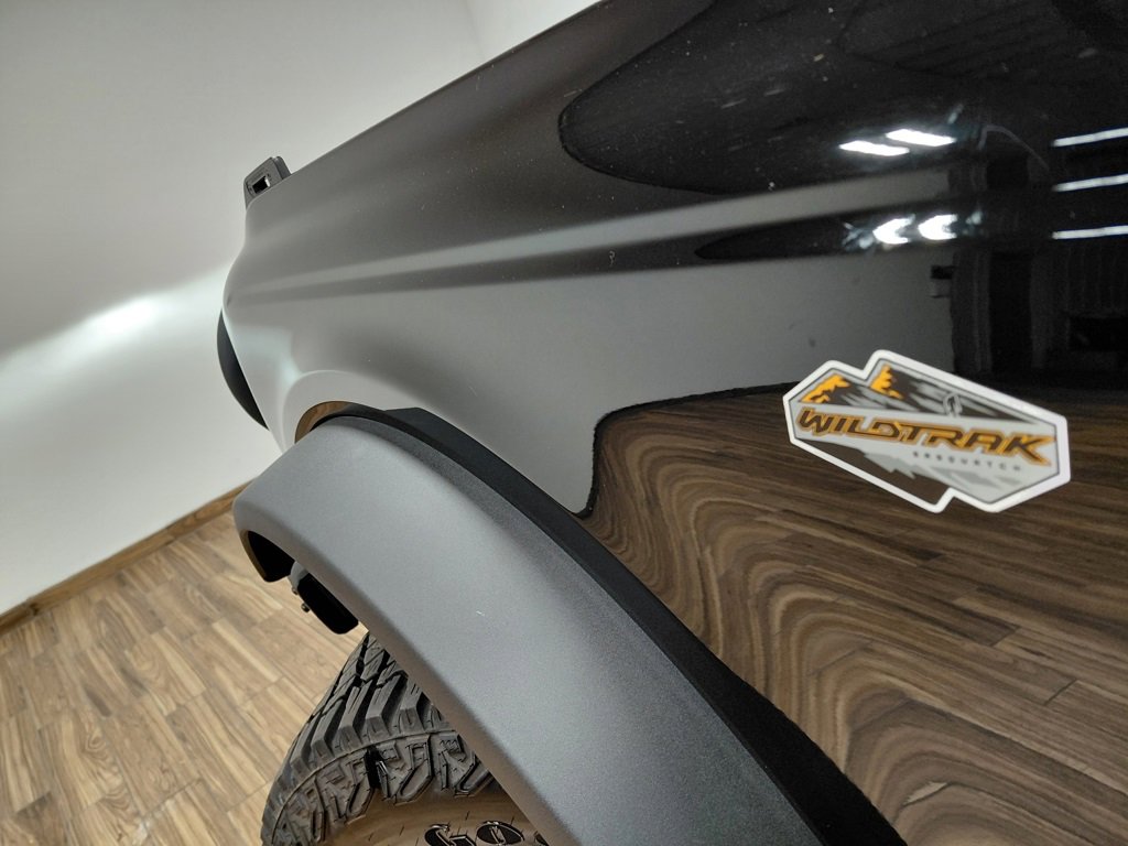 Certified 2024 Ford Bronco Wildtrak image 17
