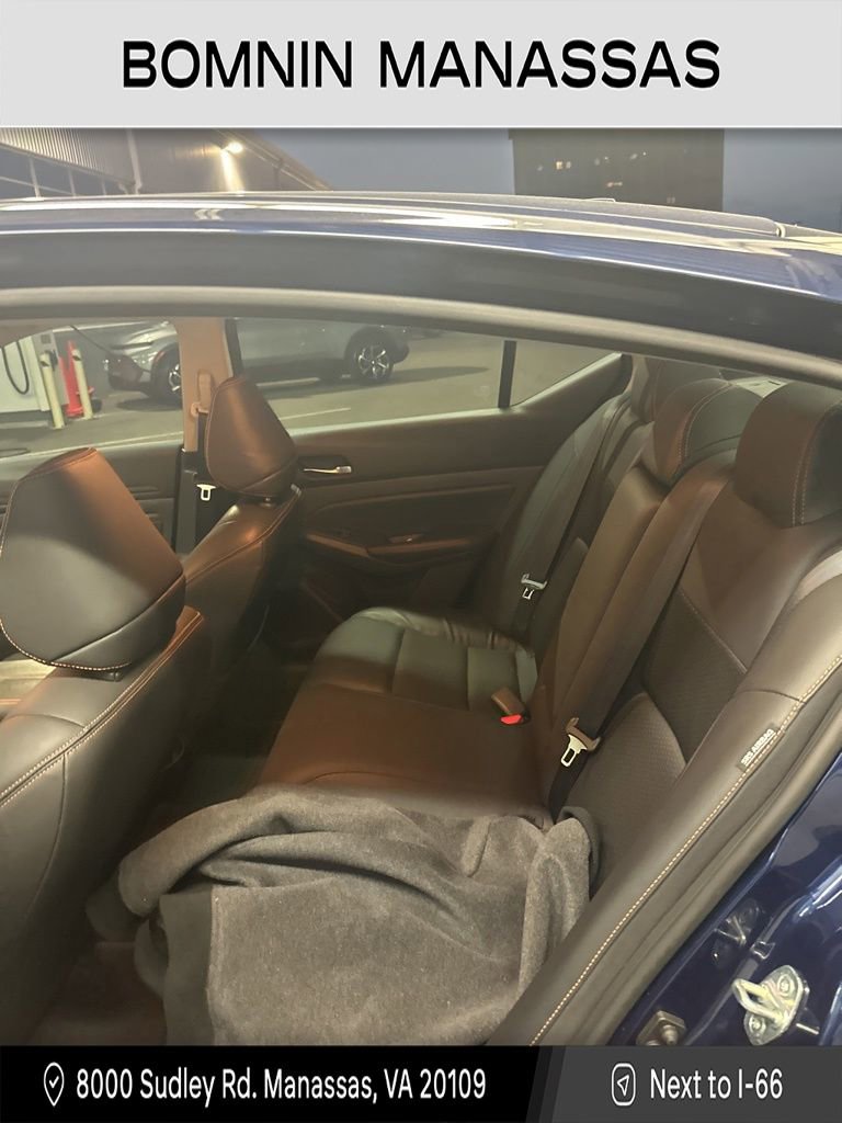 Used 2022 Nissan Altima 2.5 SR image 4