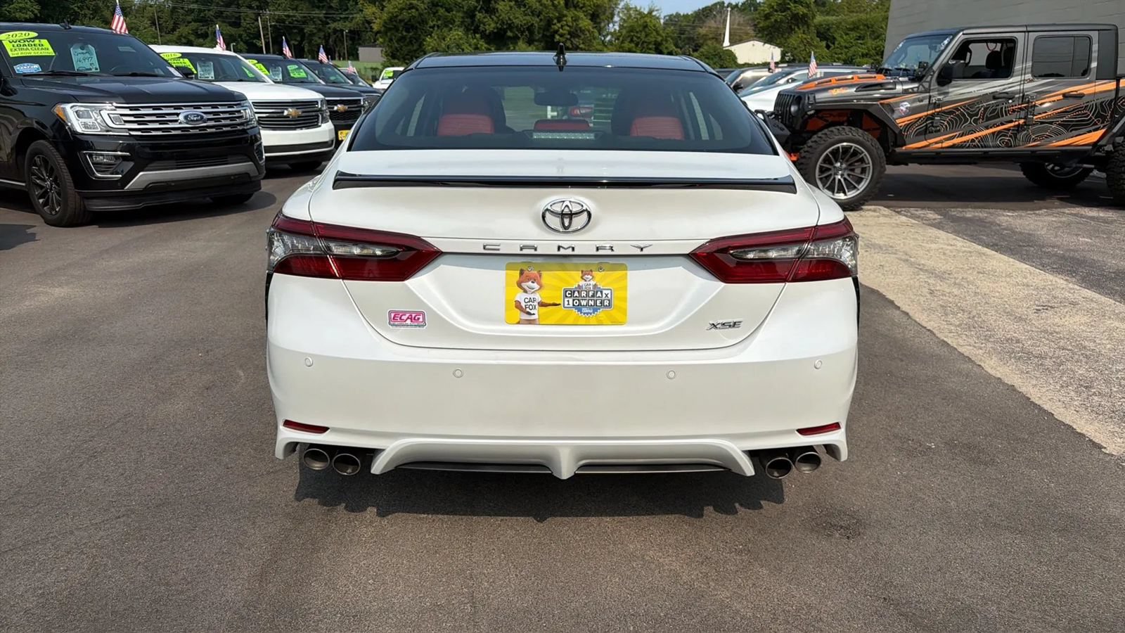 Used 2023 Toyota Camry XSE w/ Navigation Package FWD image 4