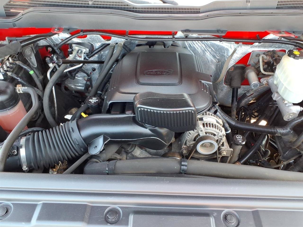 Used 2017 Chevrolet Silverado 2500 LT AWD/4WD image 9