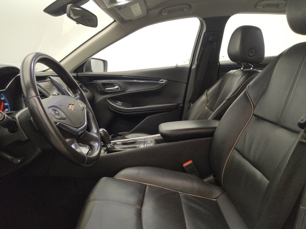 Used 2018 Chevrolet Impala Premier FWD image 17