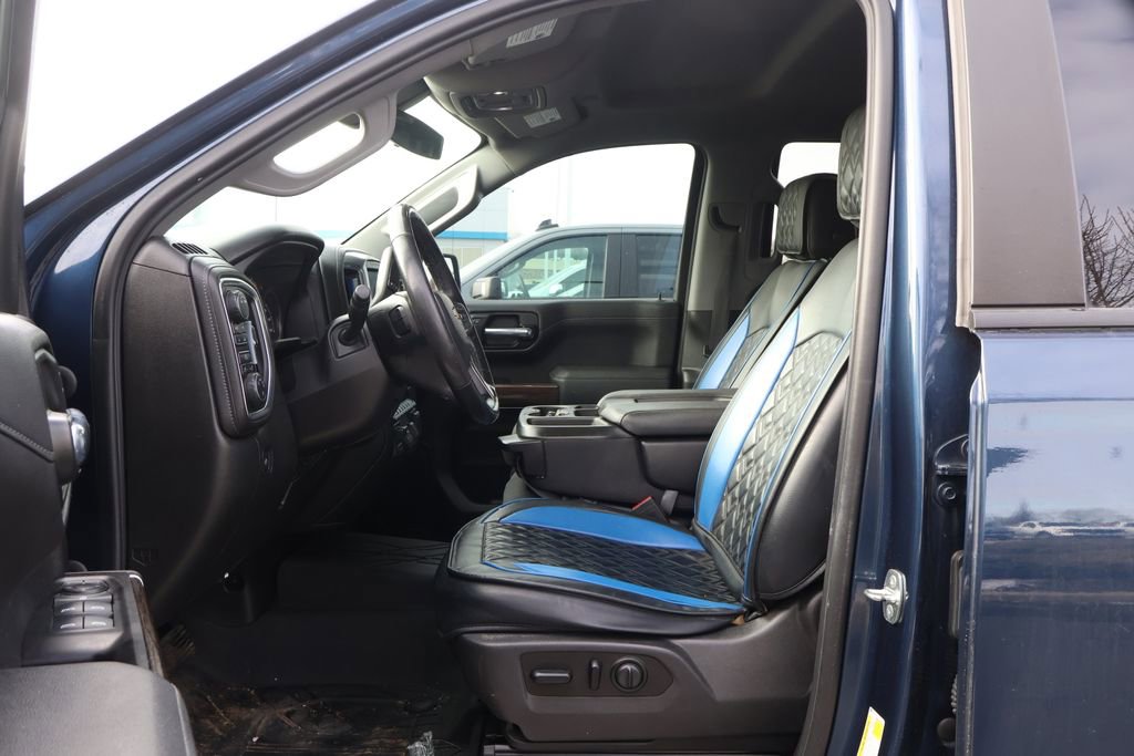 Used 2020 Chevrolet Silverado 1500 LT w/ All-Star Edition image 13