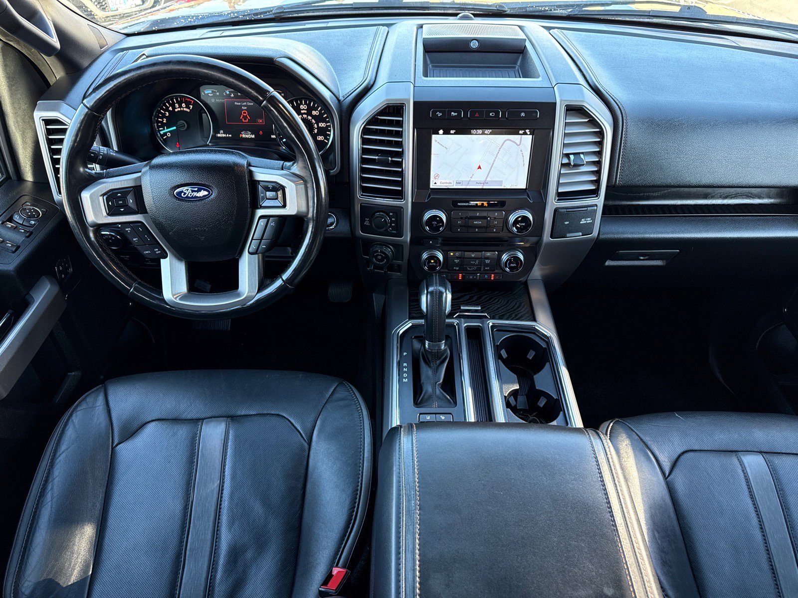 Used 2018 Ford F150 Platinum w/ Equipment Group 701A Luxury image 31