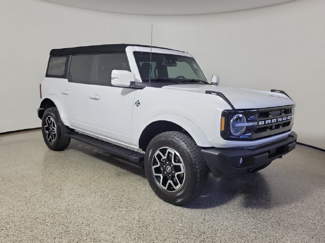 Used 2024 Ford Bronco Outer Banks AWD/4WD image 4