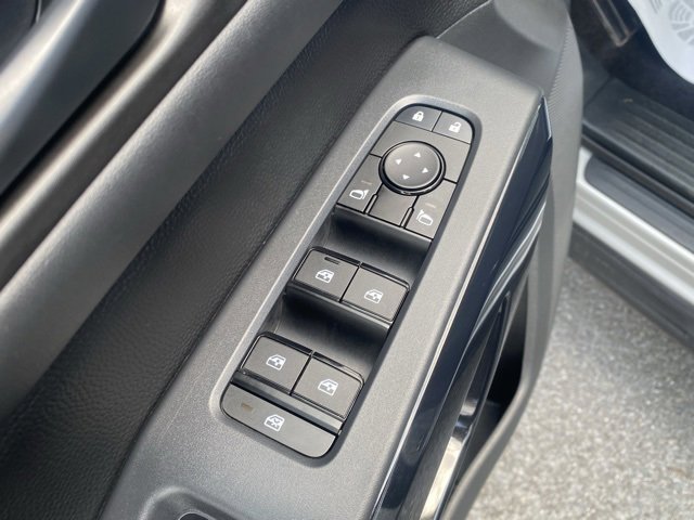 Certified 2024 Nissan Pathfinder SV image 13